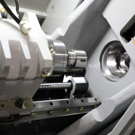 swiss type automatic lathe machine